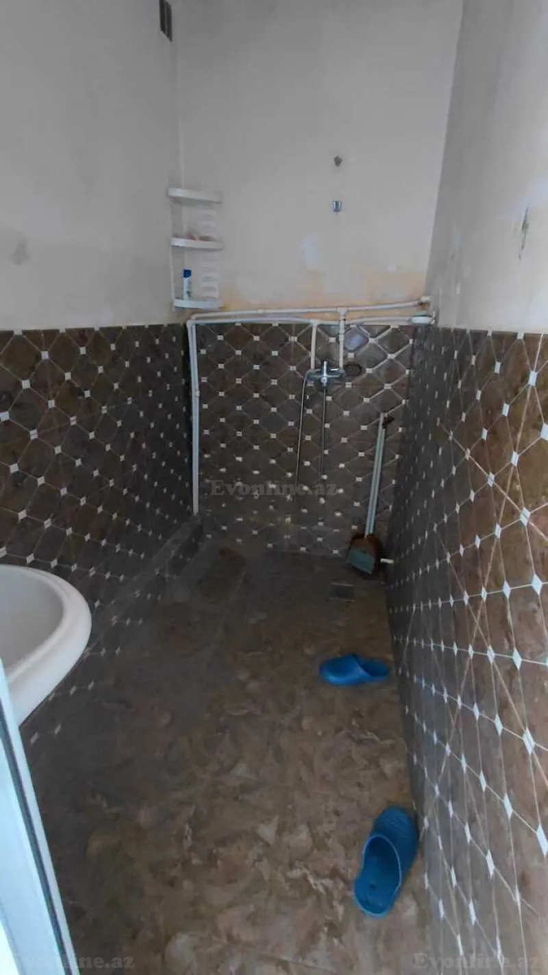 Kirayə verilir 2 otaqlı Mənzil Köhnə tikili 60 m² Həzi Aslanov m. - şəkil 2