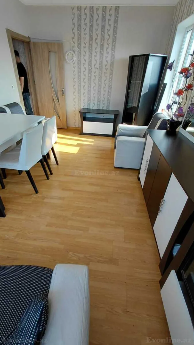 Kirayə verilir 2 otaqlı Mənzil Köhnə tikili 60 m² Həzi Aslanov m. - şəkil 7