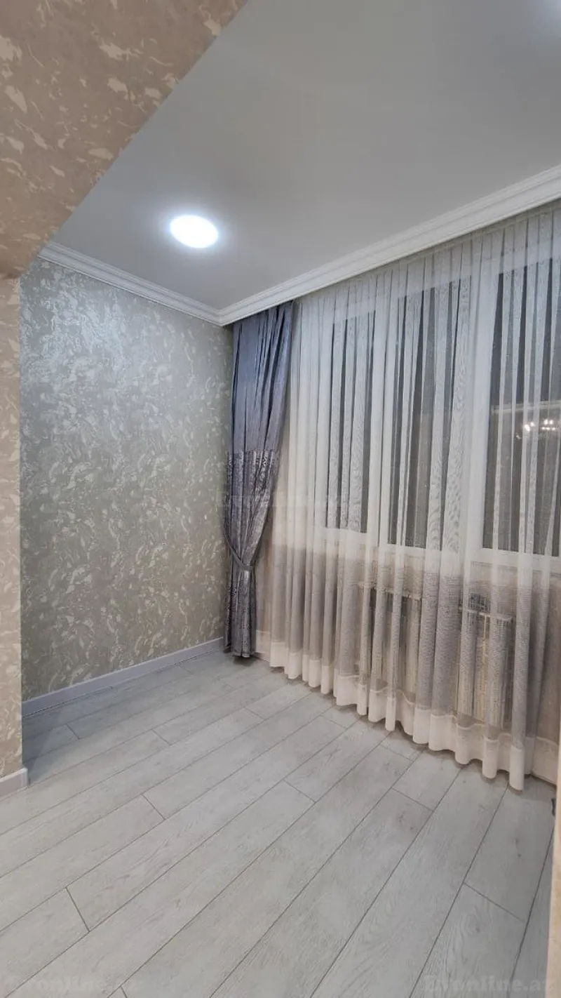 Satılır 3 otaqlı Mənzil Köhnə tikili 90 m² Azadlıq prospekti m. - şəkil 4
