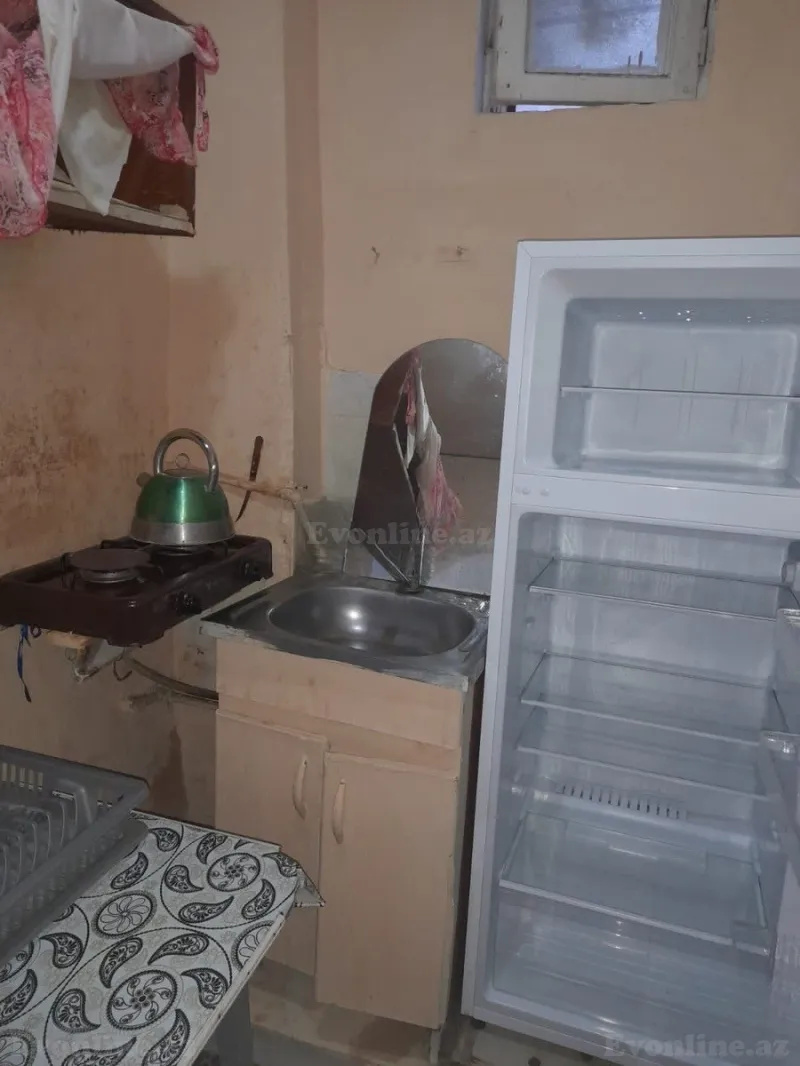 Kirayə verilir 1 otaqlı Həyət evi 45 m² İnşaatçılar m. - şəkil 5
