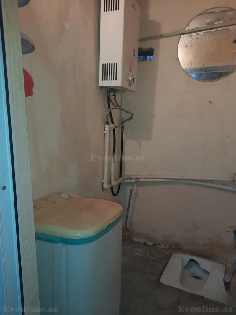 Kirayə verilir 1 otaqlı Həyət evi 45 m² İnşaatçılar m. - şəkil 6