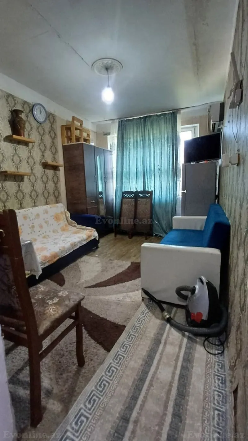 Satılır 1 otaqlı Mənzil Köhnə tikili 17 m² Nizami r.