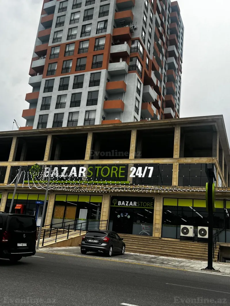 Obyekt 270 m² Memar Əcəmi m. Satılır