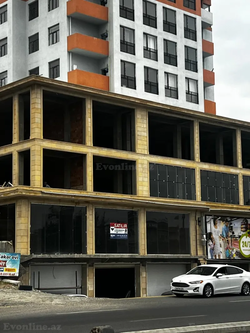 Satılır Obyekt 270 m² Memar Əcəmi m. - şəkil 3