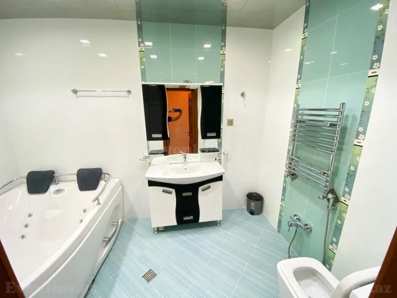 Kirayə verilir 3 otaqlı Mənzil Yeni tikili 155 m² 28 May m. - şəkil 7