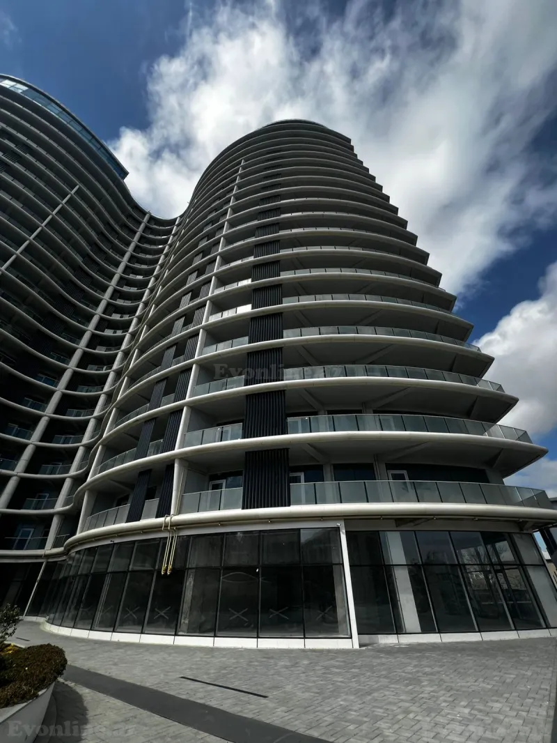 Satılır 4 otaqlı Mənzil Yeni tikili 224 m² H.Cavid pr.