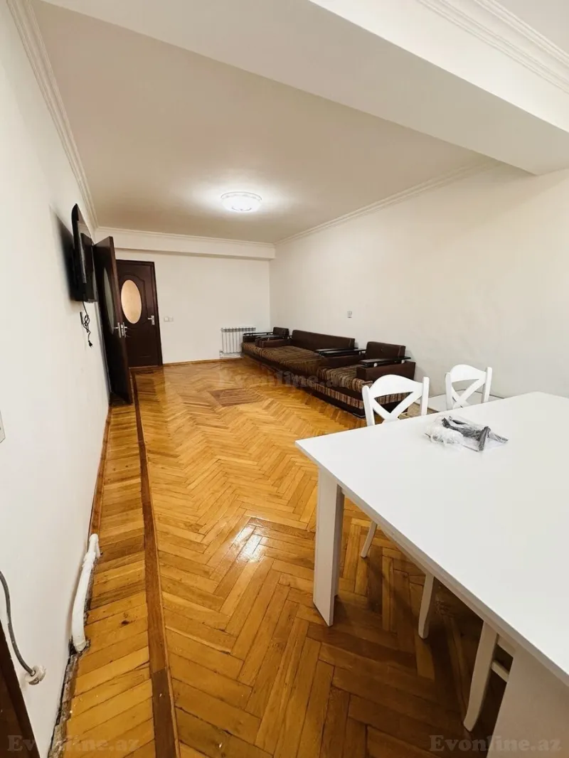 Kirayə verilir 3 otaqlı Mənzil Köhnə tikili 55 m² Elmlər Akademiyası m. - şəkil 2