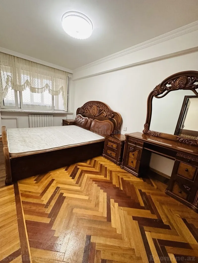 Kirayə verilir 3 otaqlı Mənzil Köhnə tikili 55 m² Elmlər Akademiyası m. - şəkil 3