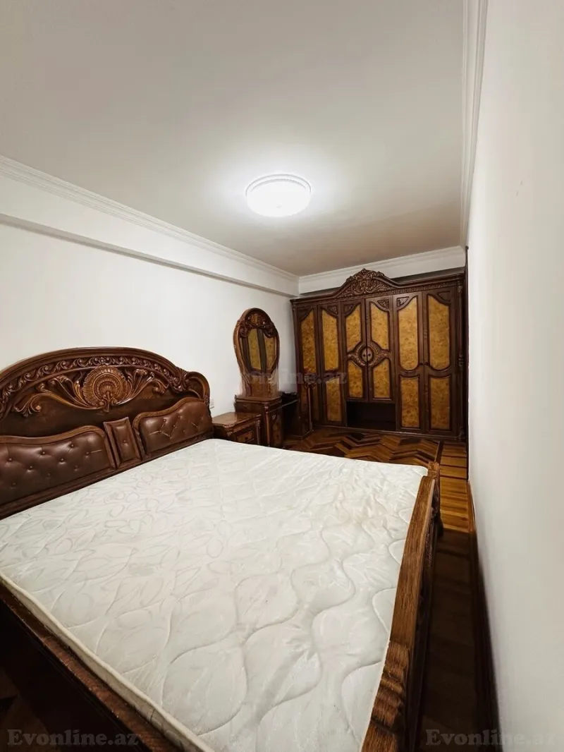 Kirayə verilir 3 otaqlı Mənzil Köhnə tikili 55 m² Elmlər Akademiyası m. - şəkil 5