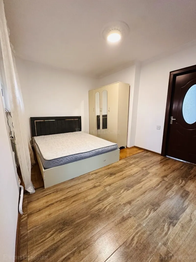 Kirayə verilir 3 otaqlı Mənzil Köhnə tikili 55 m² Elmlər Akademiyası m. - şəkil 6