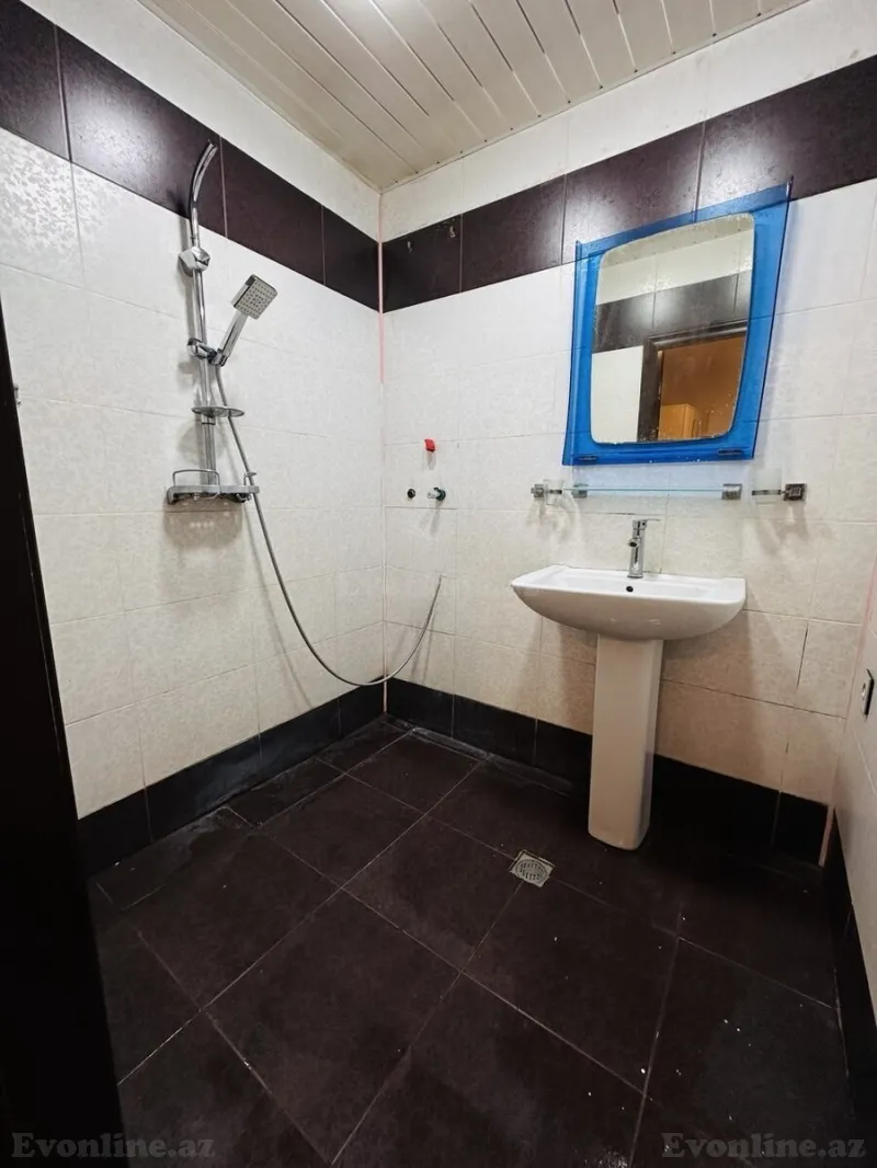 Kirayə verilir 3 otaqlı Mənzil Köhnə tikili 55 m² Elmlər Akademiyası m. - şəkil 11