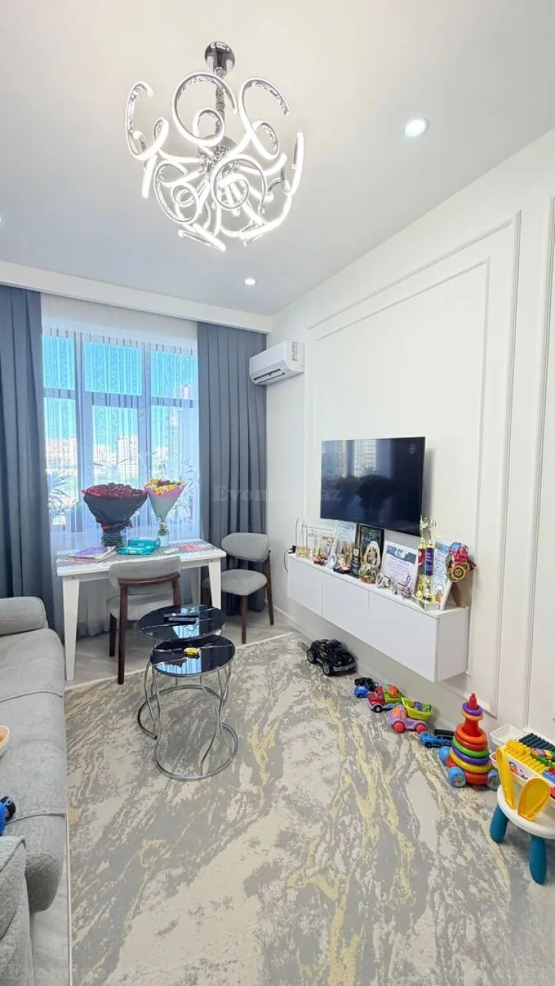 Satılır 2 otaqlı Mənzil Yeni tikili 47 m² Qara Qarayev m. - şəkil 2