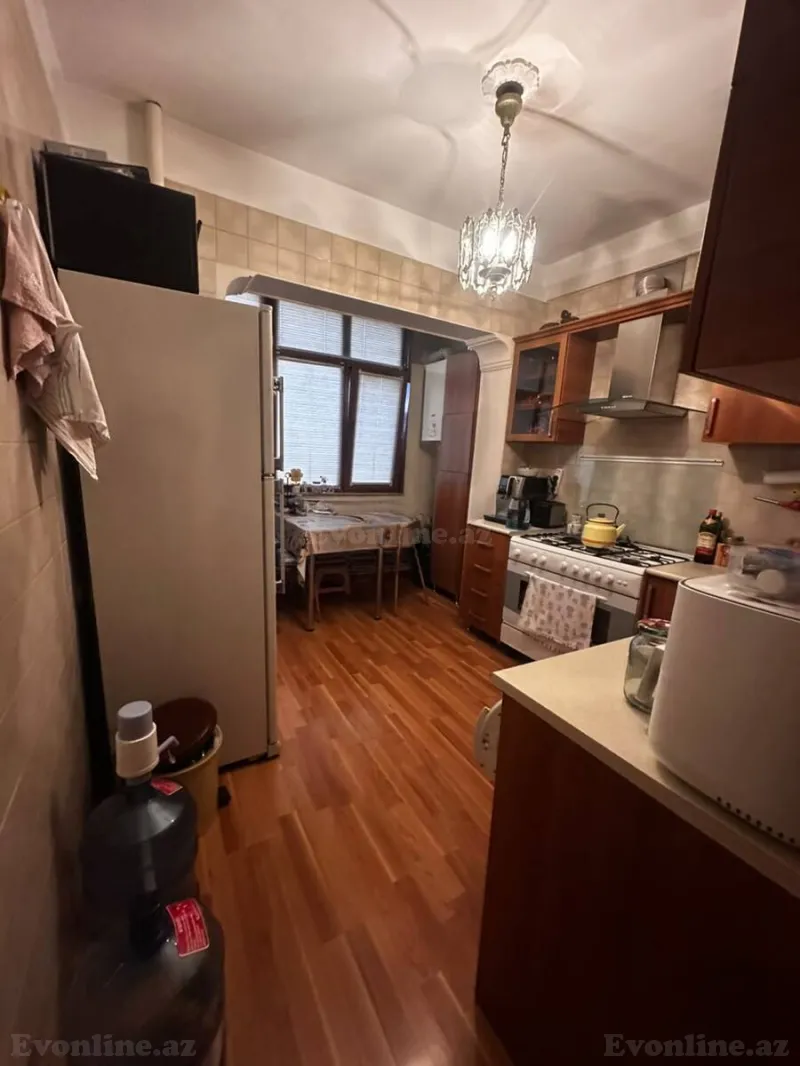 Satılır 3 otaqlı Mənzil Köhnə tikili 85 m² Memar Əcəmi m. - şəkil 10