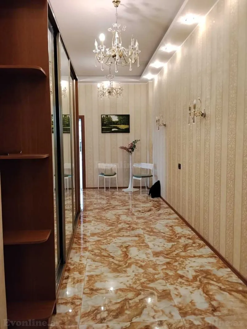 Kirayə verilir 4 otaqlı Mənzil Yeni tikili 220 m² Nizami m.