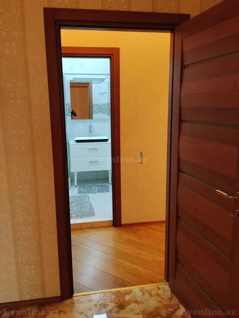Kirayə verilir 4 otaqlı Mənzil Yeni tikili 220 m² Nizami m. - şəkil 13