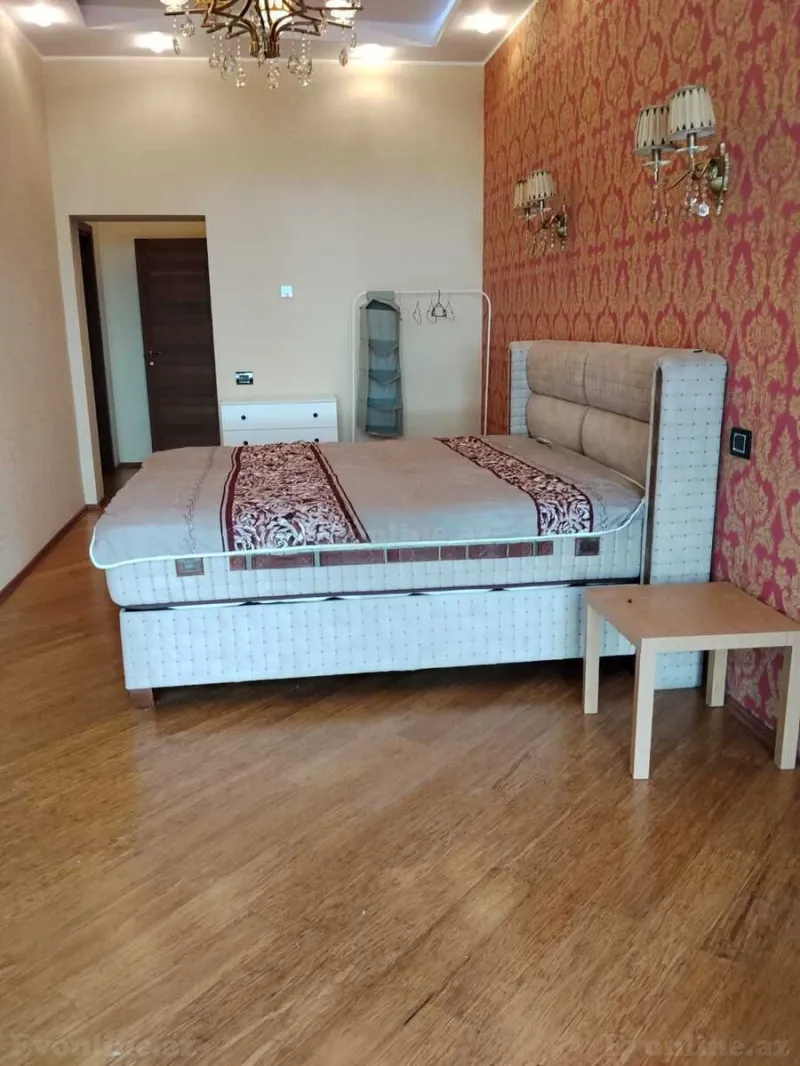 Kirayə verilir 4 otaqlı Mənzil Yeni tikili 220 m² Nizami m. - şəkil 15
