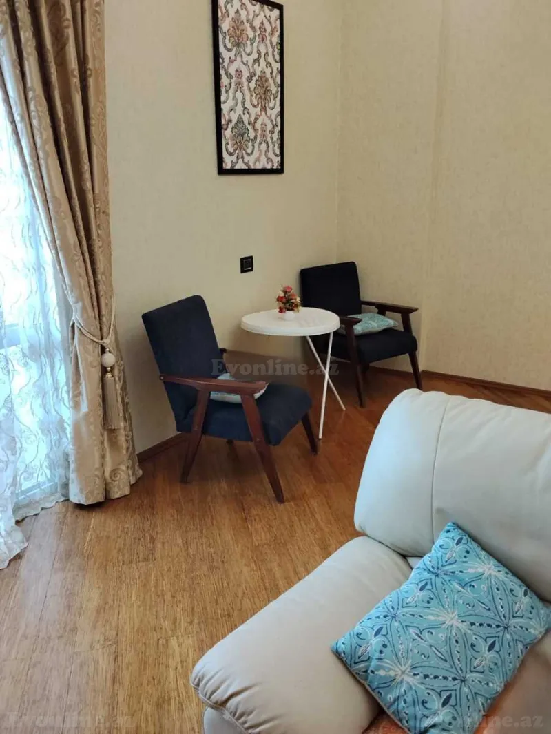 Kirayə verilir 4 otaqlı Mənzil Yeni tikili 220 m² Nizami m. - şəkil 20