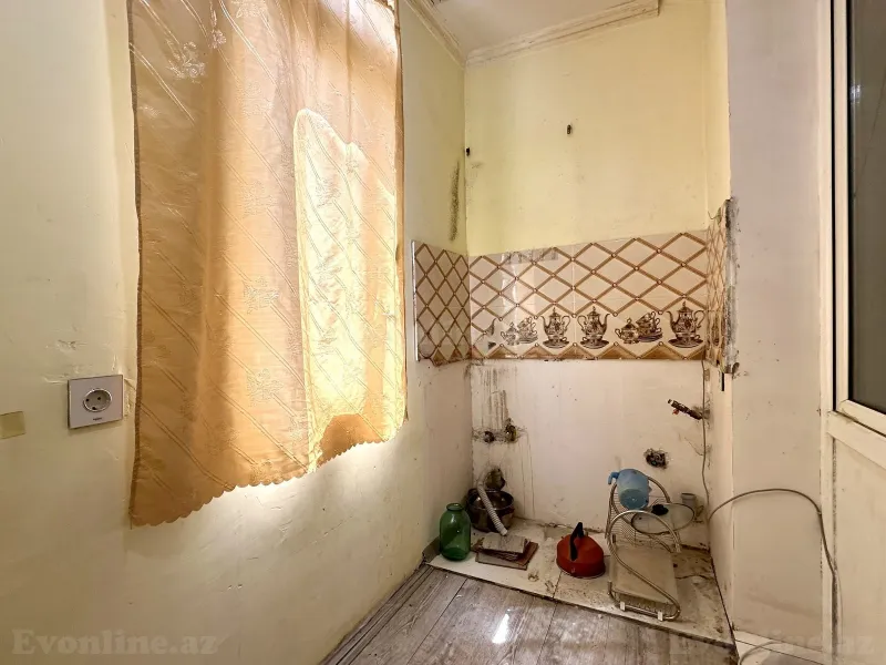 Satılır 2 otaqlı Mənzil Köhnə tikili 35 m² Qara Qarayev m. - şəkil 9