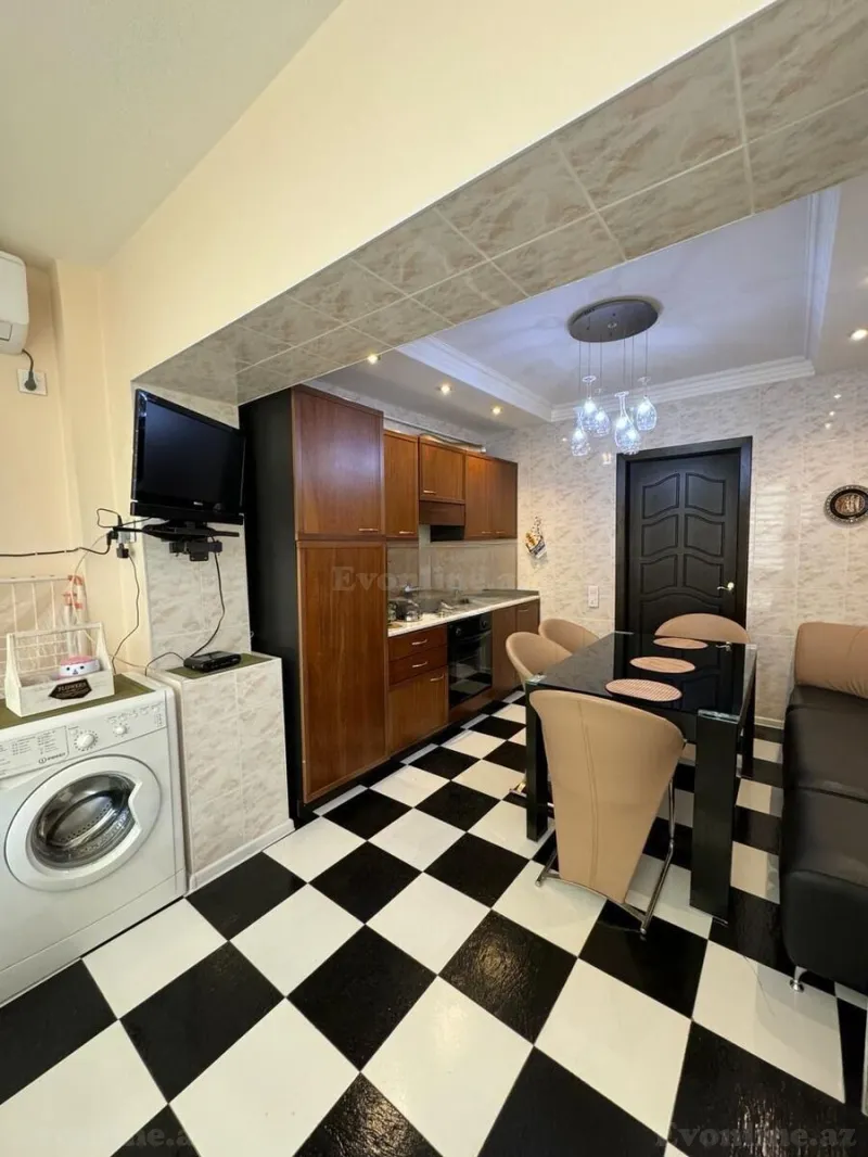 Kirayə verilir 2 otaqlı Mənzil Köhnə tikili 70 m² 28 May m. - şəkil 7