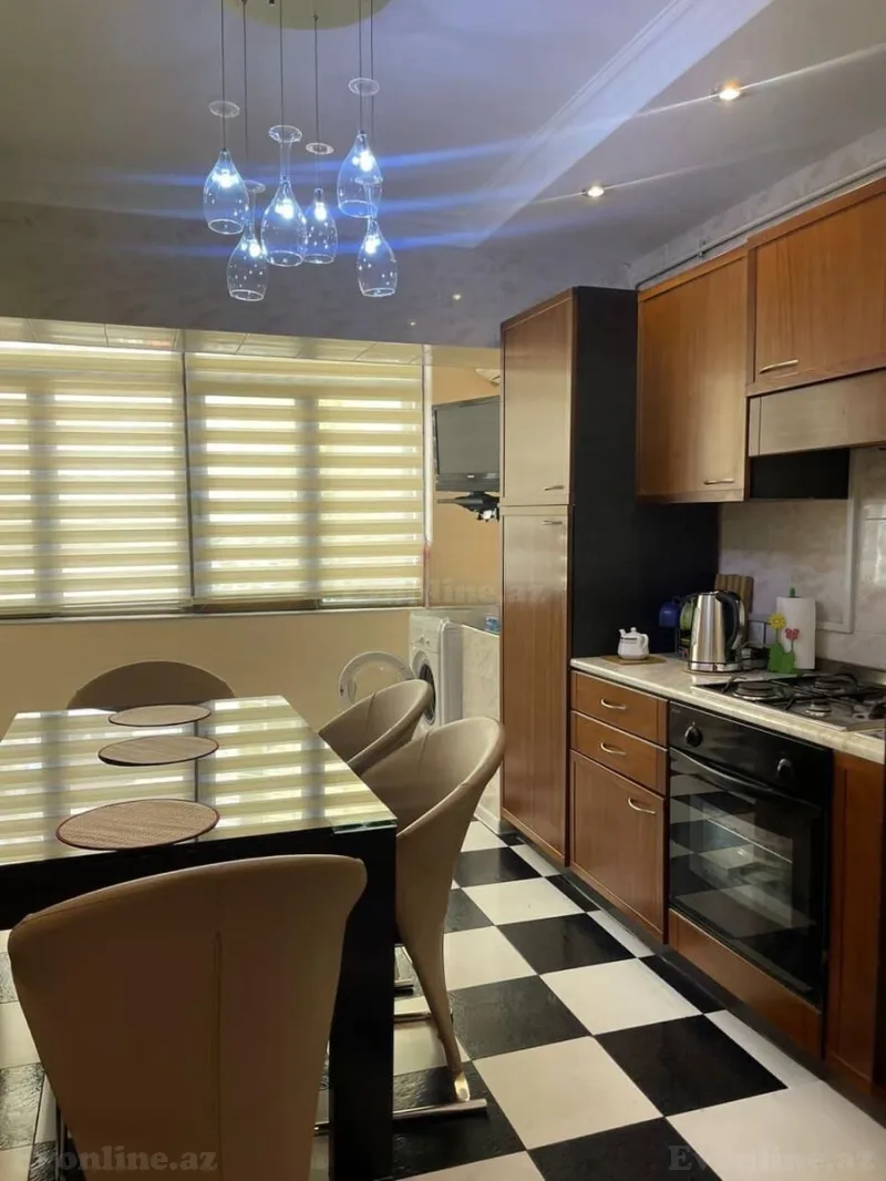 Kirayə verilir 2 otaqlı Mənzil Köhnə tikili 70 m² 28 May m. - şəkil 11