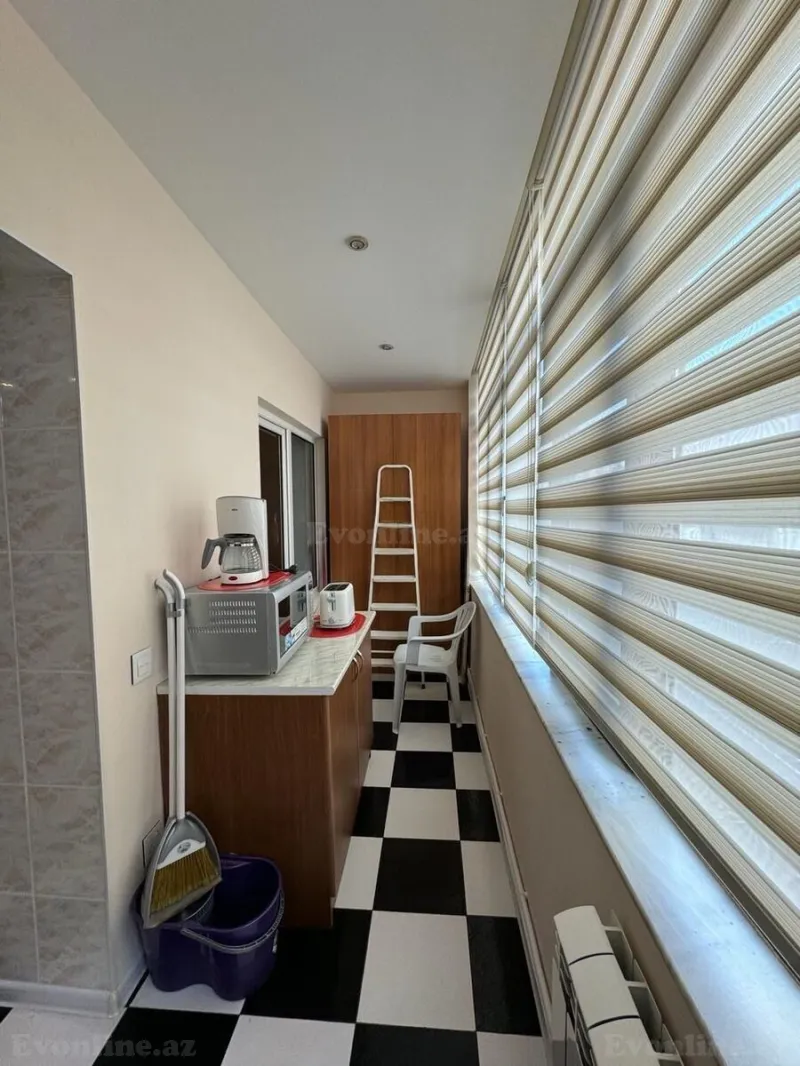 Kirayə verilir 2 otaqlı Mənzil Köhnə tikili 70 m² 28 May m. - şəkil 16