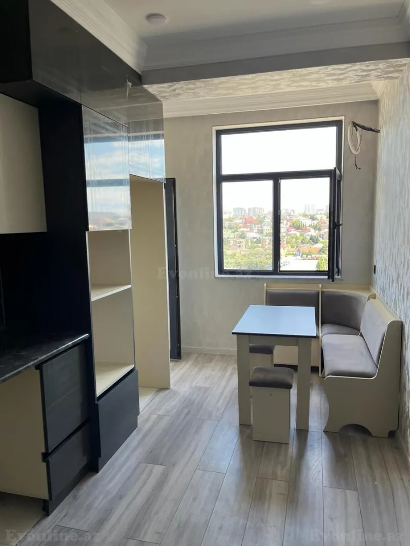 2 otaqlı Mənzil 75 m² Bakıxanov Kirayə verilir