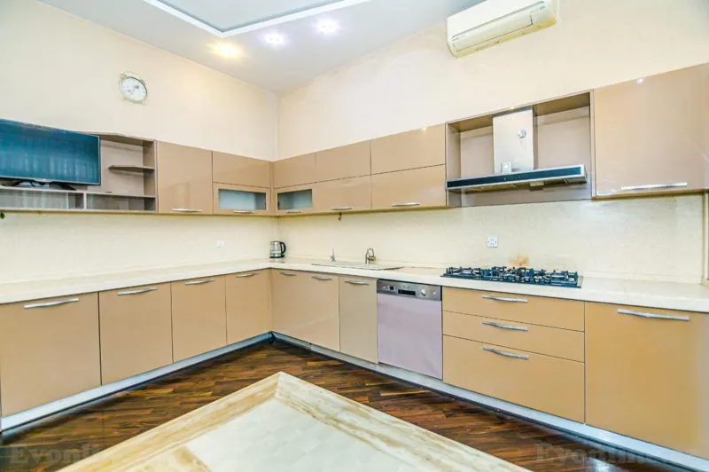 Kirayə verilir 6 otaqlı Həyət evi 600 m² Badamdar - şəkil 16