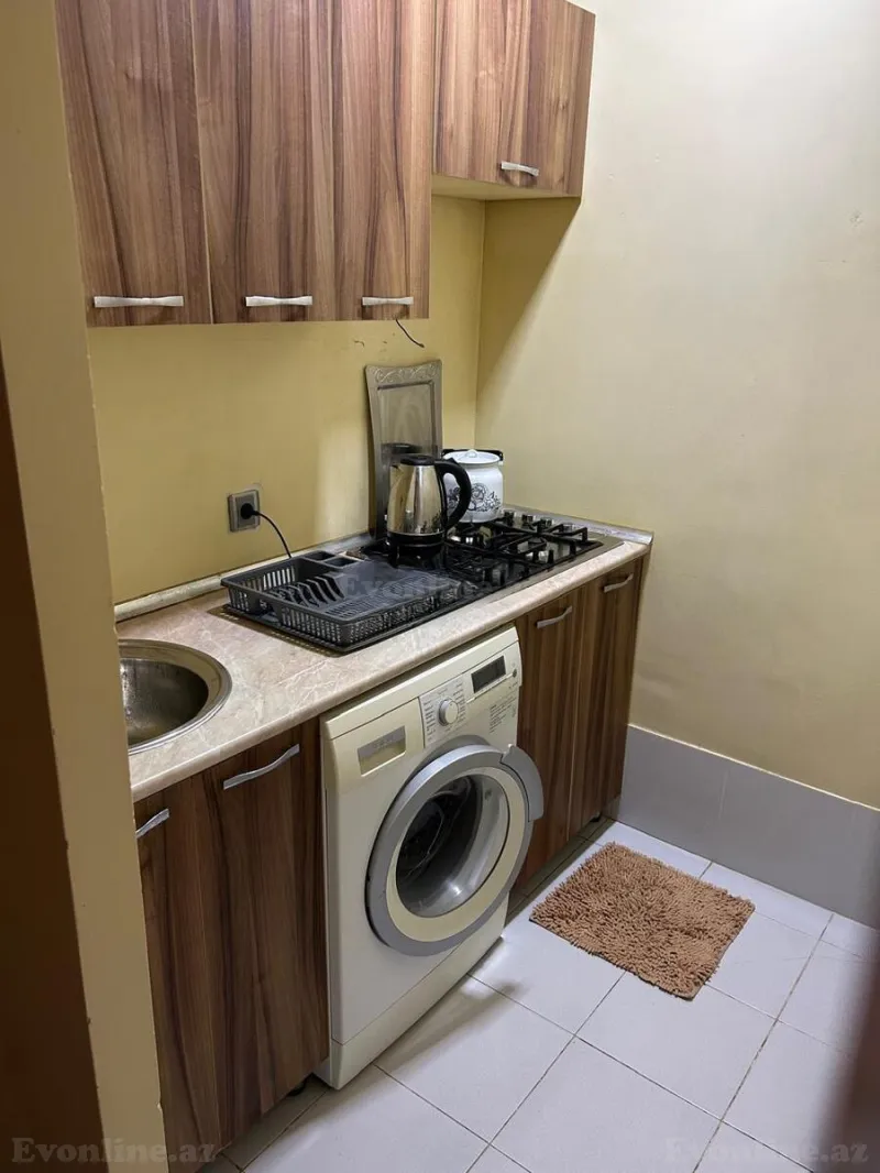 Satılır 1 otaqlı Mənzil Köhnə tikili 30 m² Gənclik m. - şəkil 3