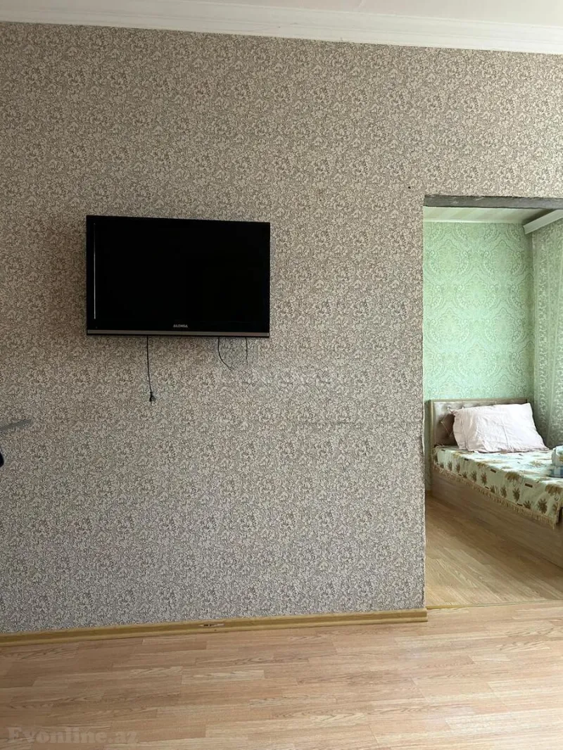 Satılır 1 otaqlı Mənzil Köhnə tikili 30 m² Gənclik m. - şəkil 4