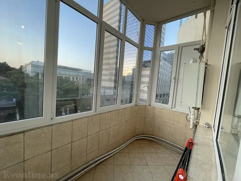 Kirayə verilir 2 otaqlı Mənzil Yeni tikili 110 m² Nizami m. - şəkil 12