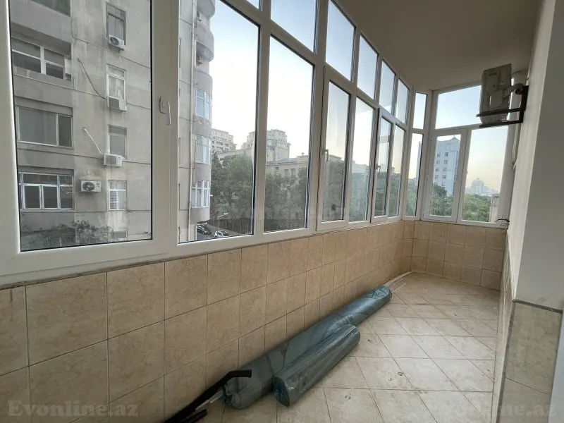Kirayə verilir 2 otaqlı Mənzil Yeni tikili 110 m² Nizami m. - şəkil 13