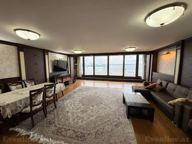 Kirayə verilir 2 otaqlı Mənzil Köhnə tikili 100 m² Səbail r. - şəkil 3