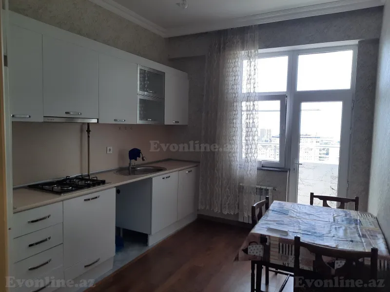 2 otaqlı Mənzil 80 m² Həzi Aslanov m. Kirayə verilir