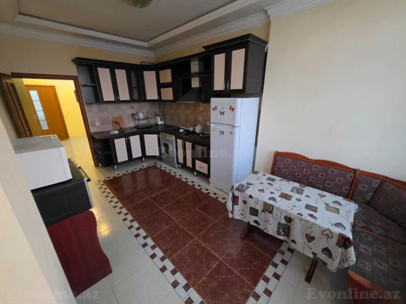 Kirayə verilir 2 otaqlı Mənzil Yeni tikili 75 m² Nərimanov r. - şəkil 4