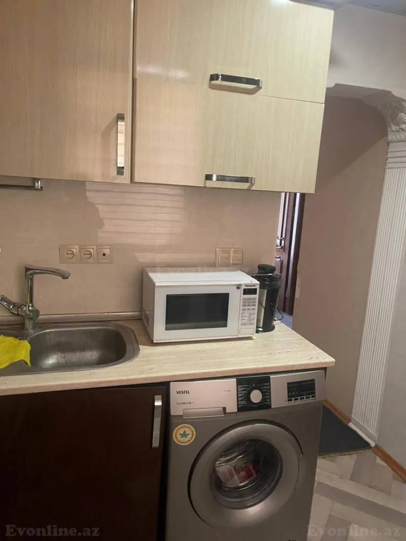 Kirayə verilir 3 otaqlı Mənzil Köhnə tikili 60 m² Sahil m. - şəkil 8