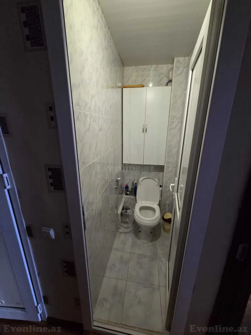 Satılır 2 otaqlı Mənzil Köhnə tikili 60 m² Qara Qarayev m. - şəkil 7