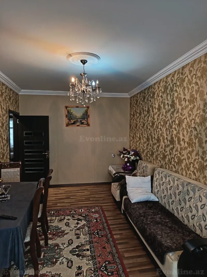 Satılır 3 otaqlı Mənzil Köhnə tikili 100 m² Neftçilər m. - şəkil 3