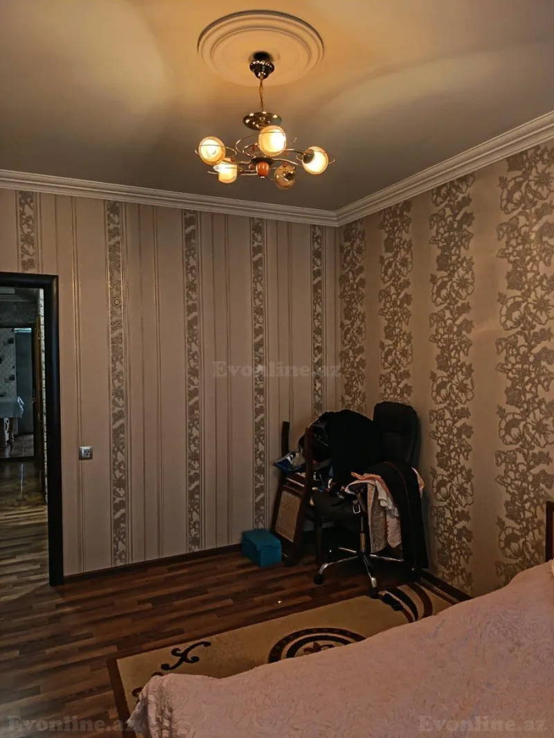 Satılır 3 otaqlı Mənzil Köhnə tikili 100 m² Neftçilər m. - şəkil 10