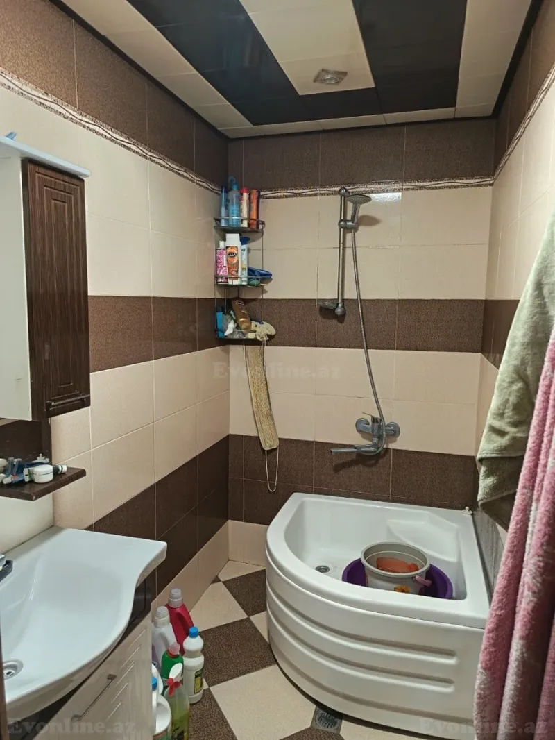 Satılır 3 otaqlı Mənzil Köhnə tikili 100 m² Neftçilər m. - şəkil 17