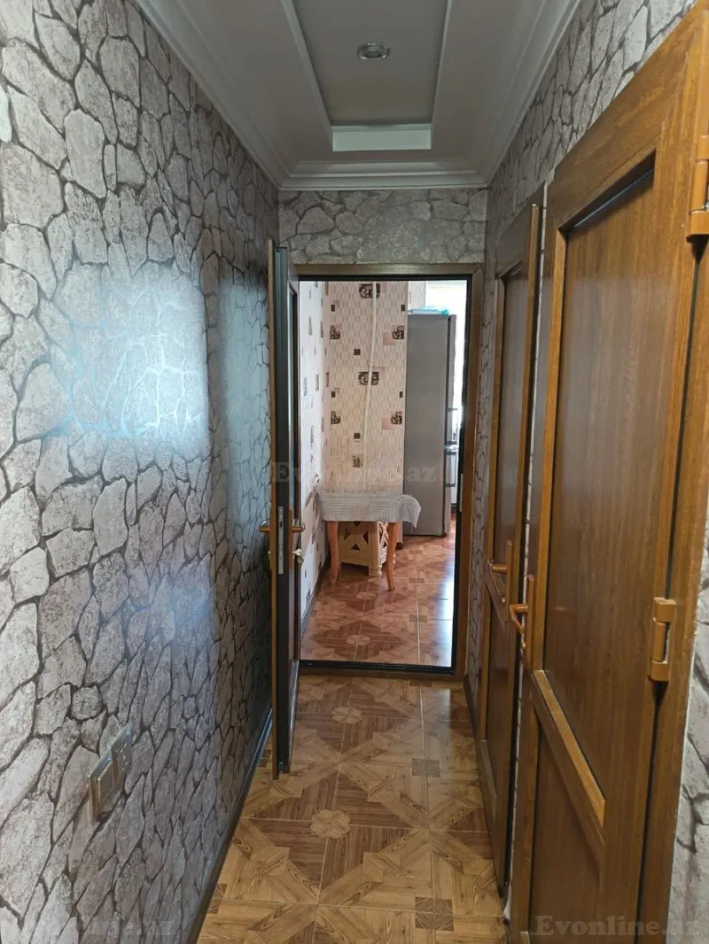 Satılır 3 otaqlı Mənzil Köhnə tikili 100 m² Neftçilər m. - şəkil 20