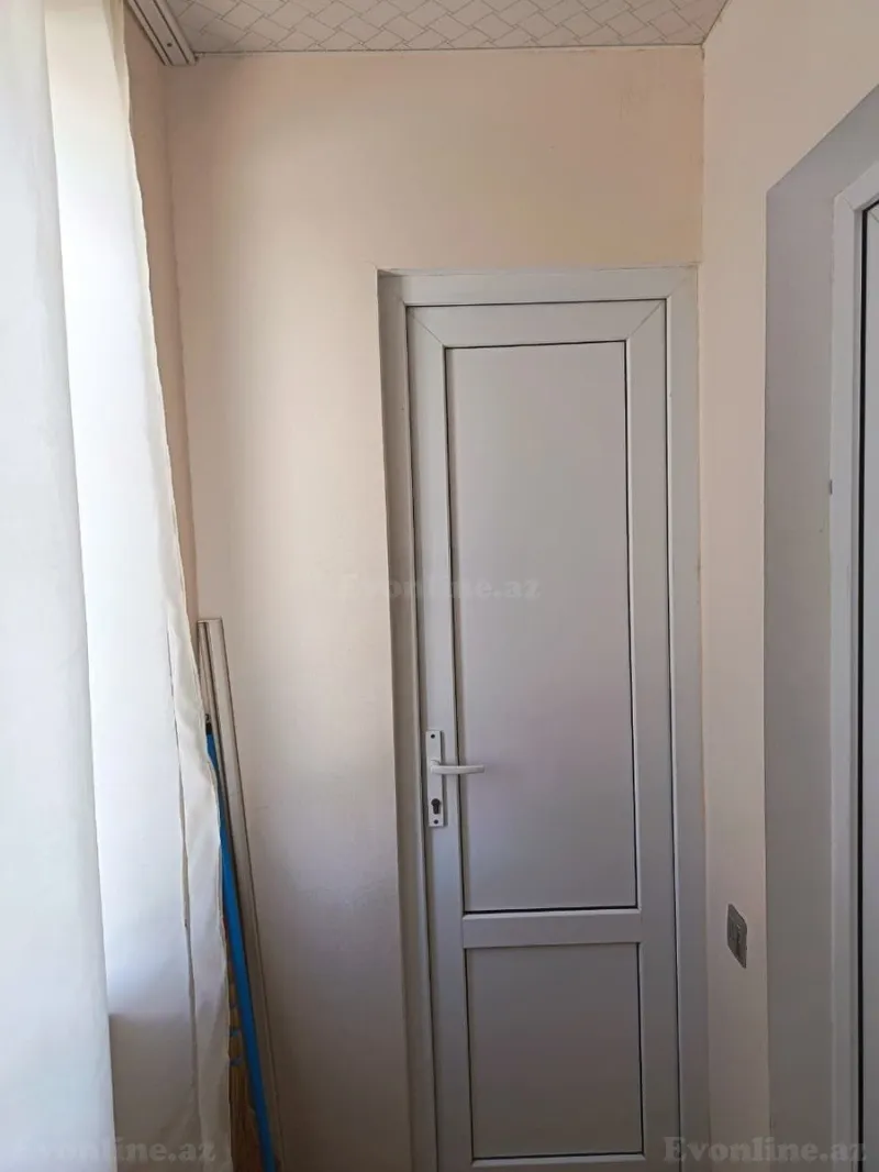 Satılır 3 otaqlı Mənzil Köhnə tikili 100 m² Neftçilər m. - şəkil 21