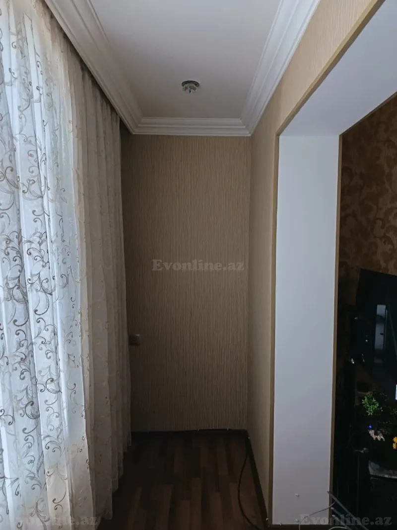 Satılır 3 otaqlı Mənzil Köhnə tikili 100 m² Neftçilər m. - şəkil 23