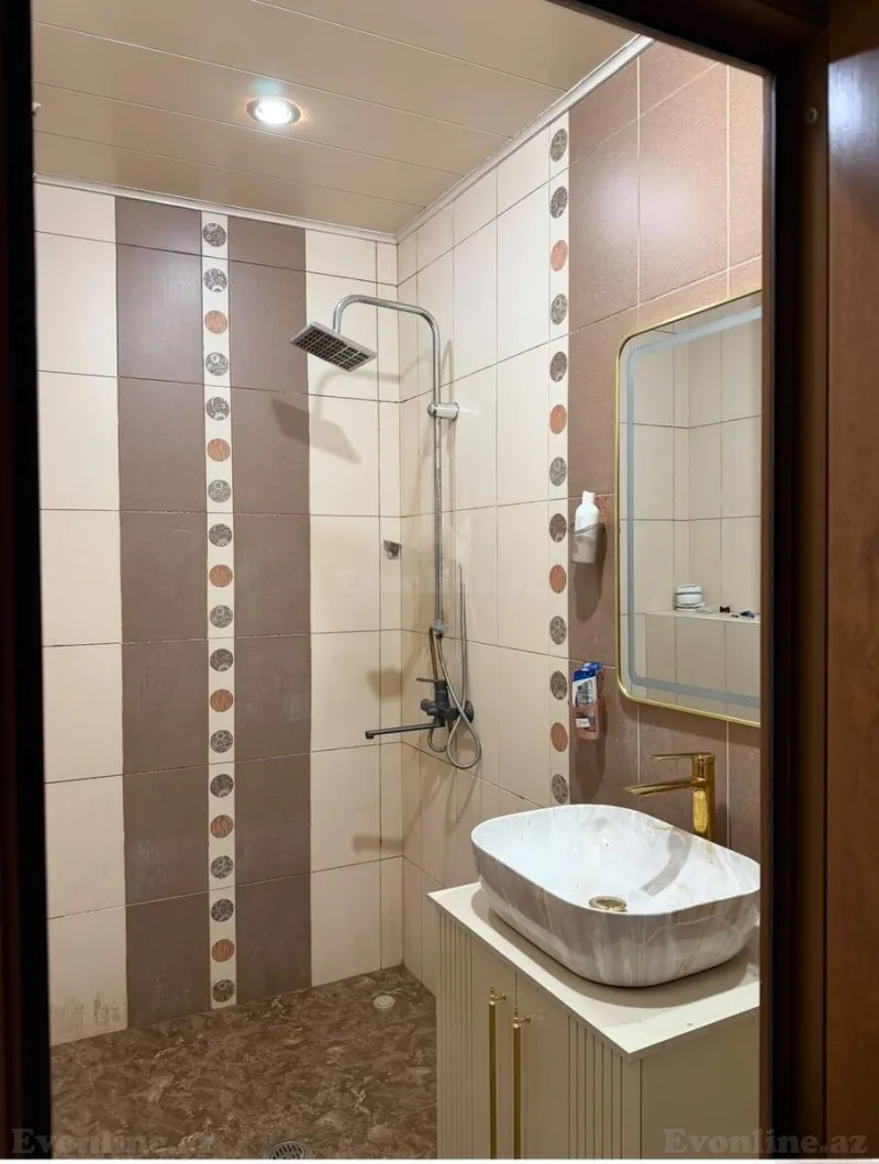 Kirayə verilir 4 otaqlı Mənzil Köhnə tikili 140 m² Xalqlar Dostluğu m. - şəkil 11