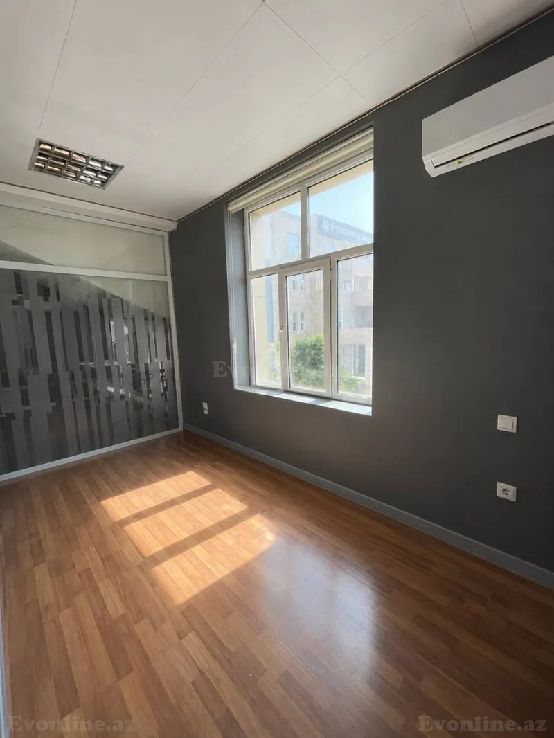 Kirayə verilir Ofis 80 m² Gənclik m. - şəkil 4
