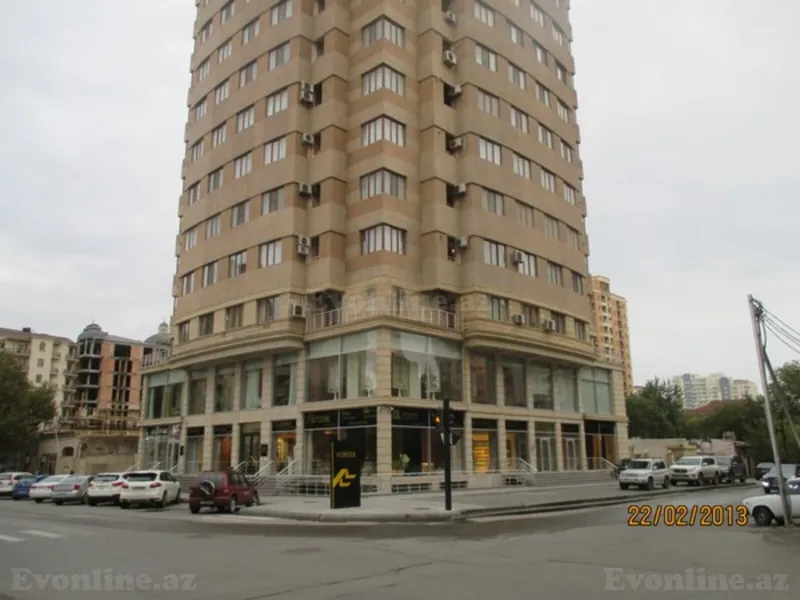 3 otaqlı Mənzil 154 m² Nəsimi r. Kirayə verilir