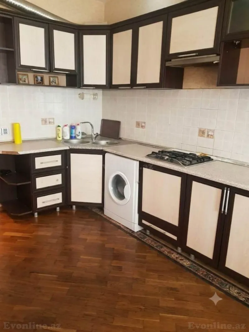 Kirayə verilir 3 otaqlı Mənzil Yeni tikili 154 m² Nəsimi r. - şəkil 7