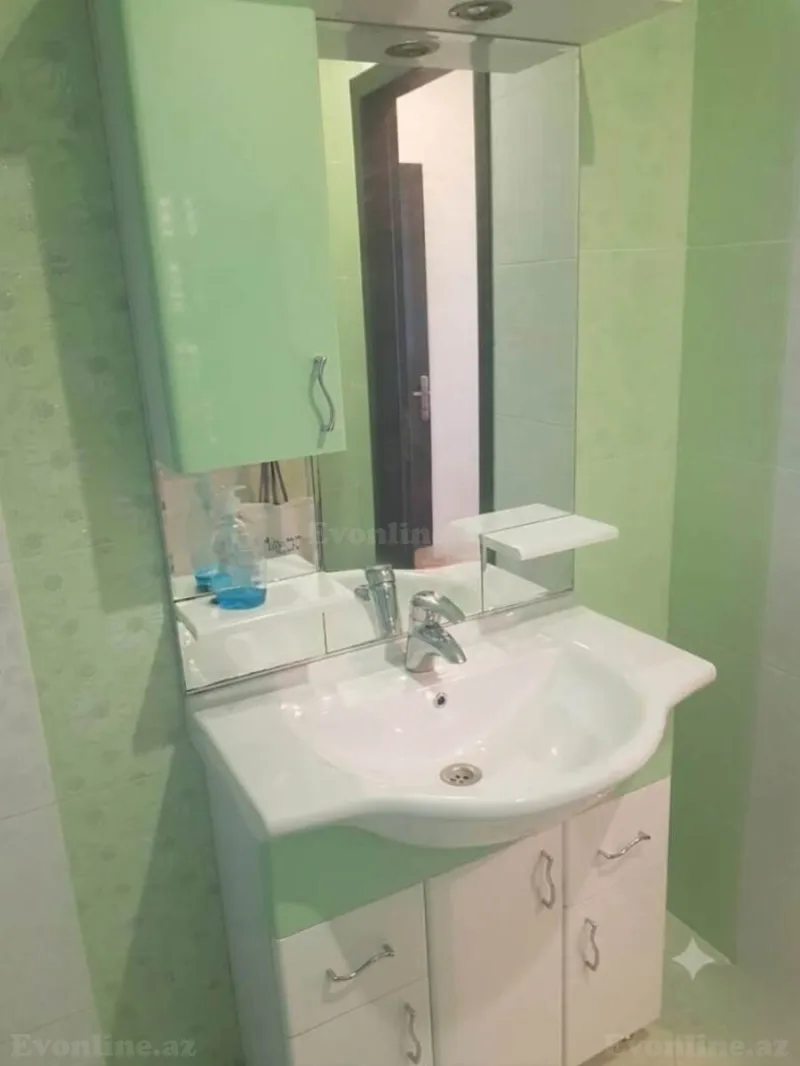 Kirayə verilir 3 otaqlı Mənzil Yeni tikili 154 m² Nəsimi r. - şəkil 13