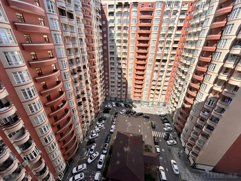 Satılır 3 otaqlı Mənzil Yeni tikili 140 m² Badamdar - şəkil 2
