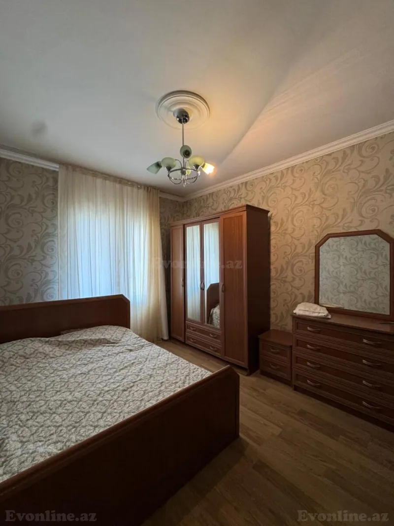 Satılır 2 otaqlı Mənzil Köhnə tikili 65 m² Binəqədi r. - şəkil 5