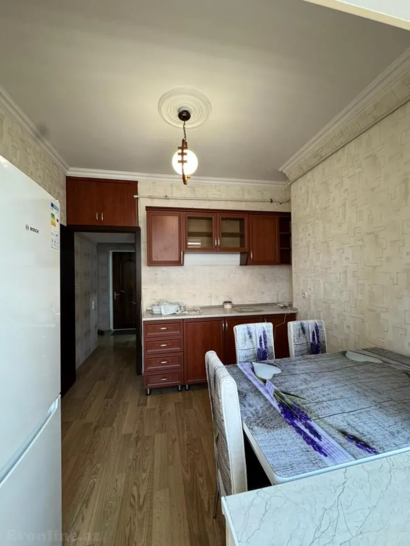 Satılır 2 otaqlı Mənzil Köhnə tikili 65 m² Binəqədi r. - şəkil 6